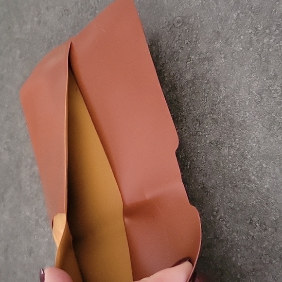 Remelon Plastic Wallet Featuring Jersey Cow Farmer, Vintage - Picture 8 of 10